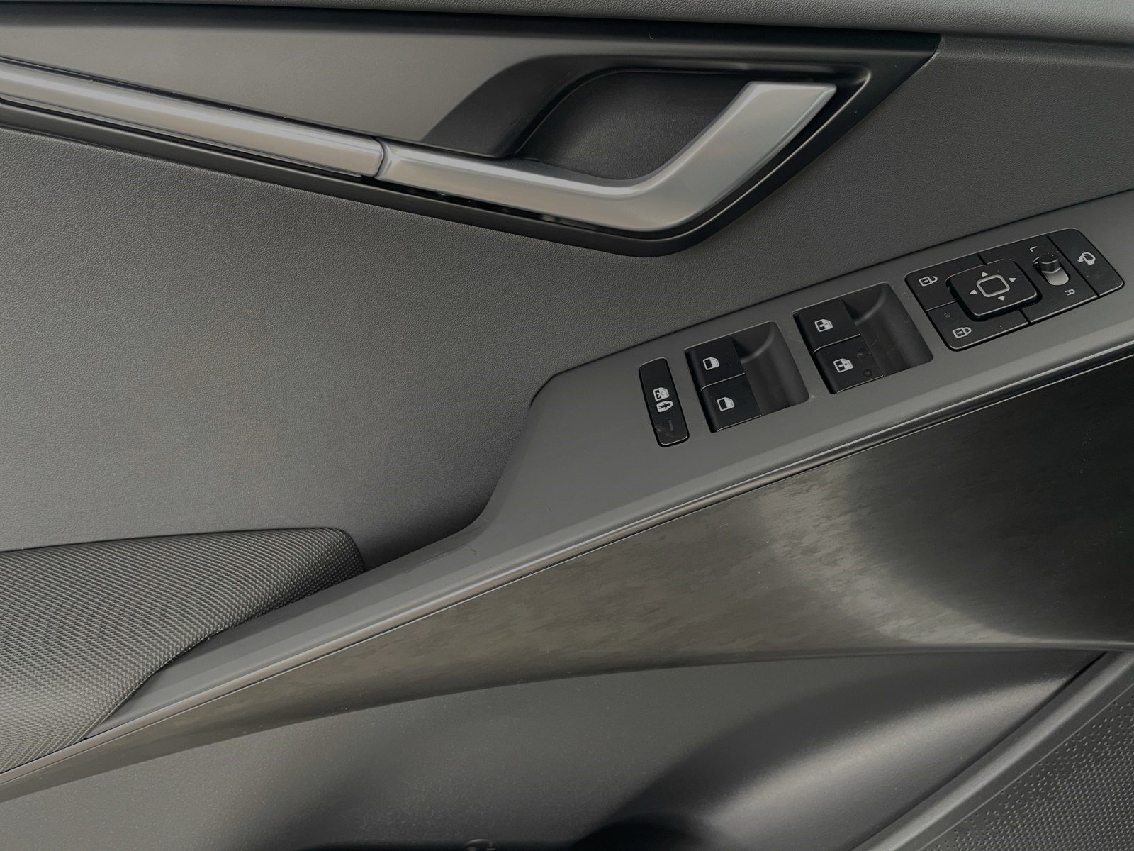 KIA Niro 1.6 HYBRID HEV DCT Vision — Miniatur 15