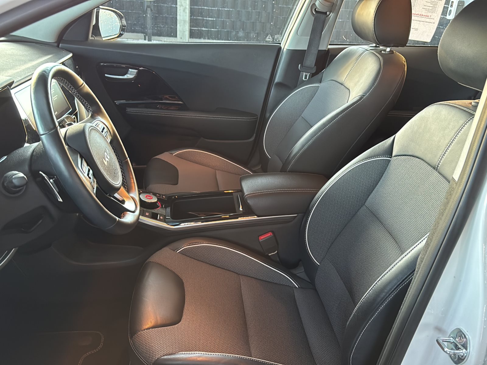 KIA Niro e-Niro Vision 39,2 kWh — Miniatur 2