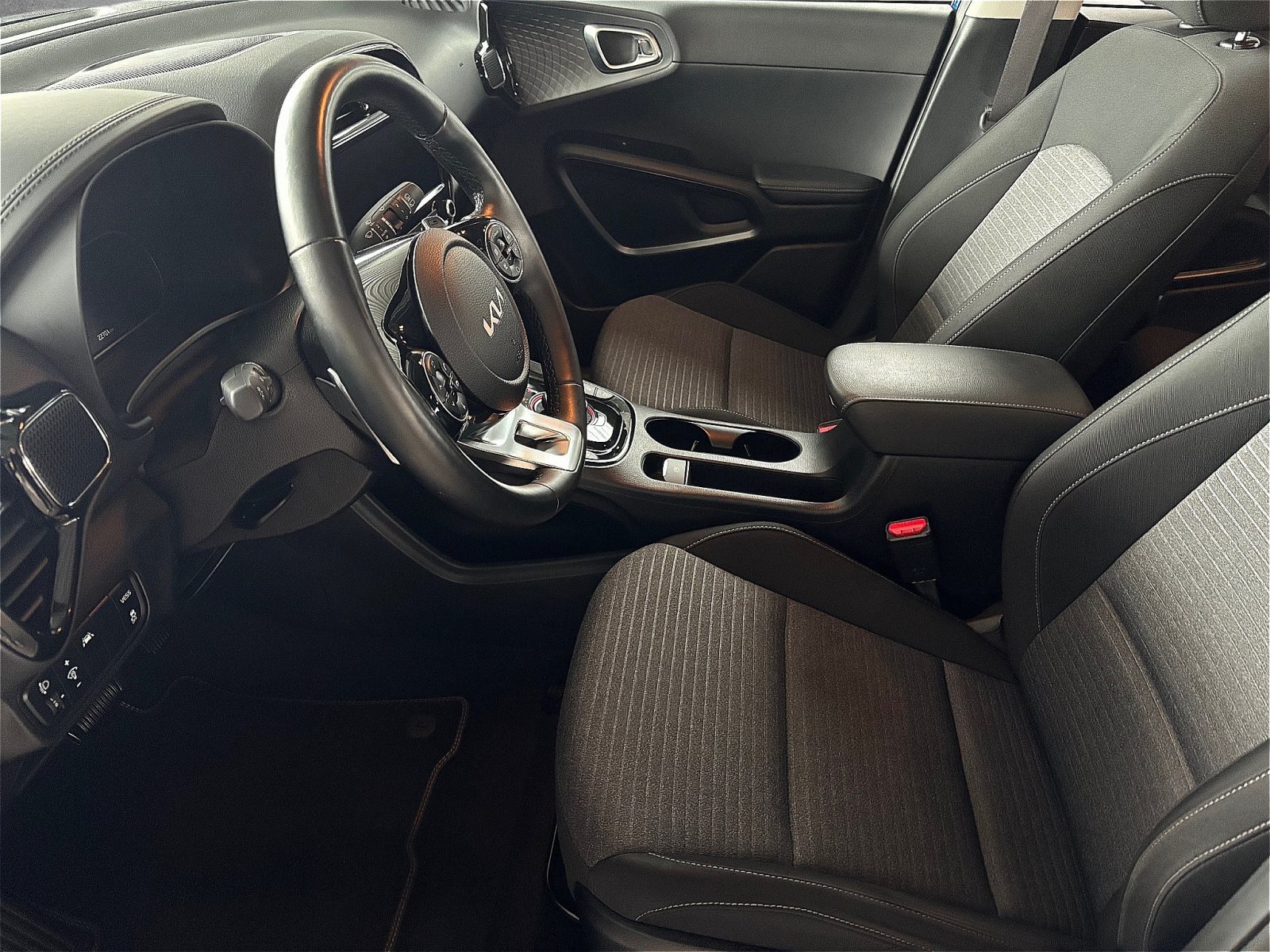 KIA Soul EV Vision *64kWh *3PH*452 KM WLTP* — Miniatur 8