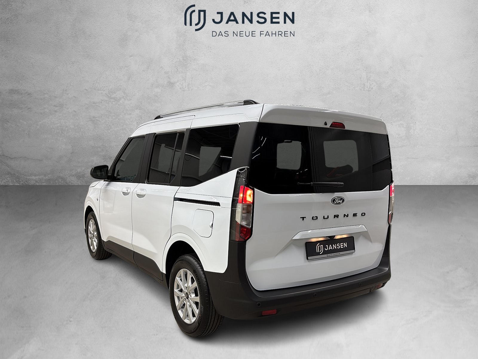 Ford Tourneo Courier 1.0 EcoBoost 92 kW Titanium — Miniatur 13