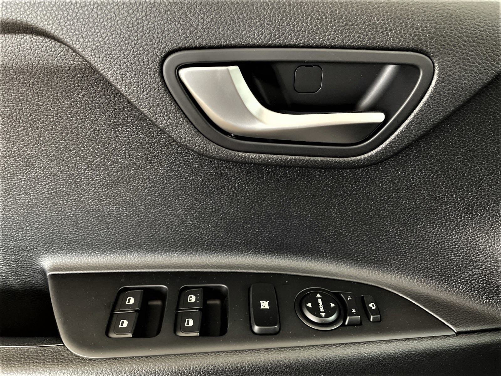 KIA Stonic 1.0-T Vision *Navi* — Miniatur 6