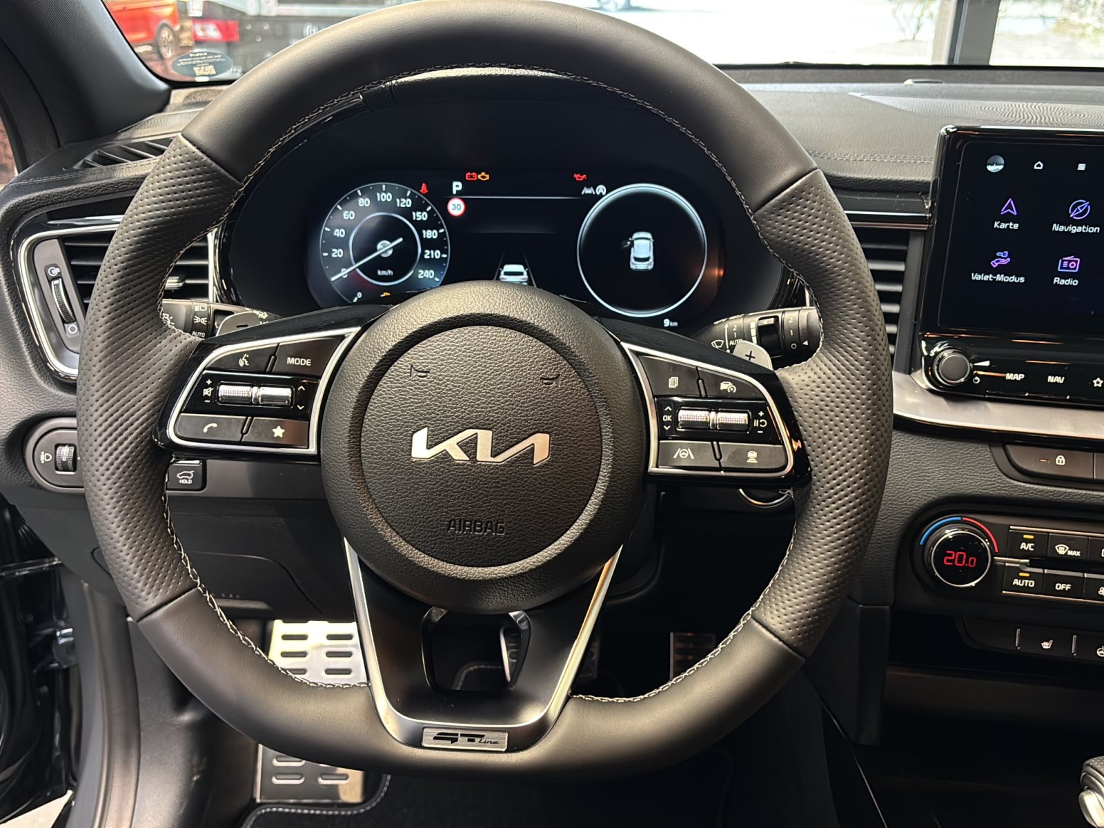 KIA XCeed 1.5 T-GDI DCT GT Line — Miniatur 9