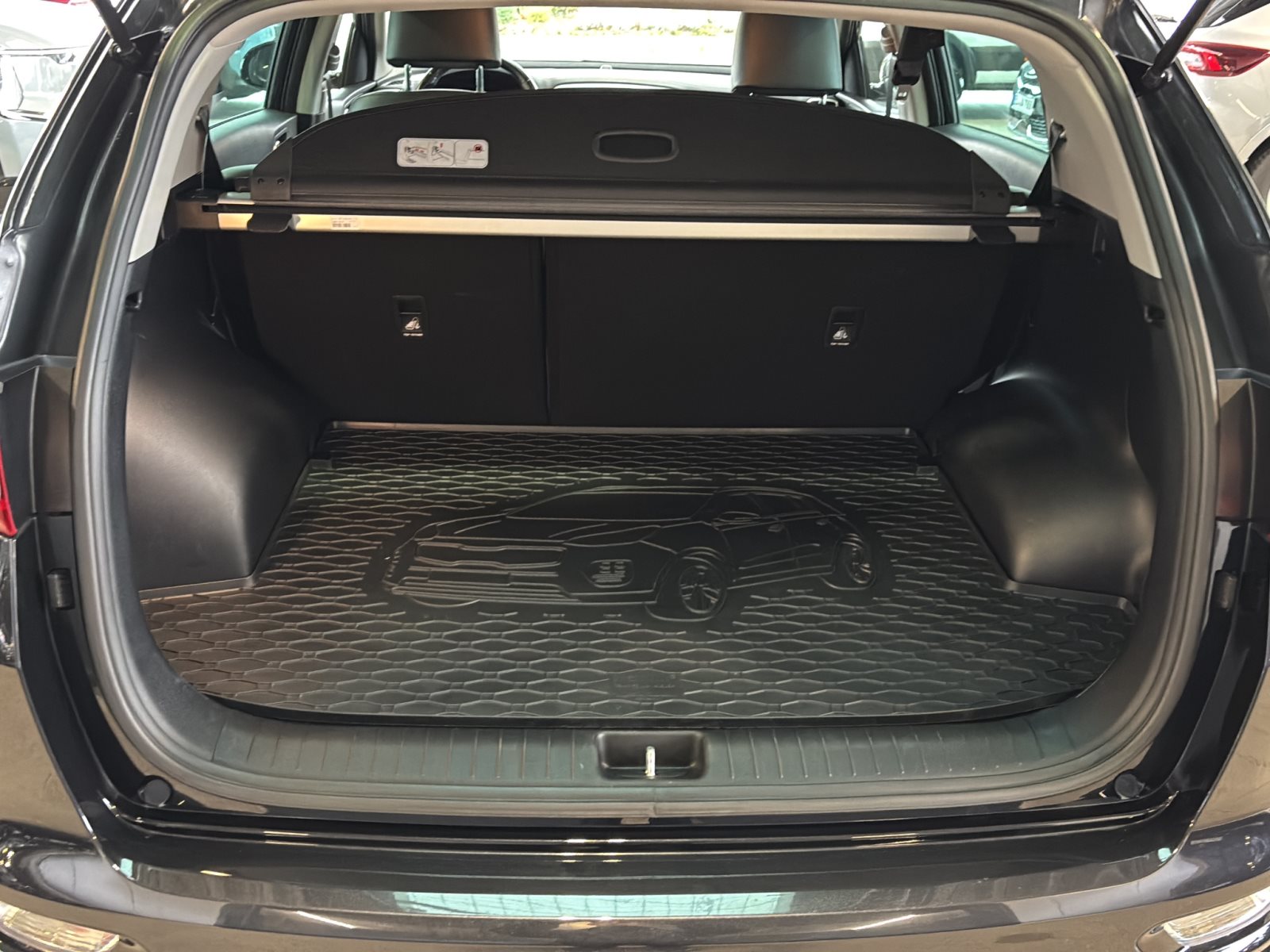 KIA Sportage 1.6i-Turbo Comfort Edition 2WD — Miniatur 13