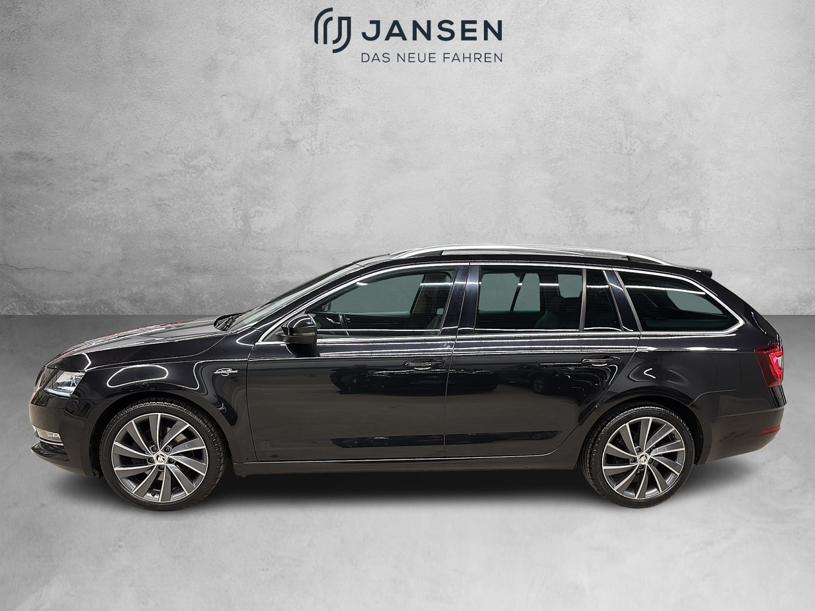 Skoda Octavia 2.0 TDI DSG Combi L&K *8-fach bereift* — Miniatur 12