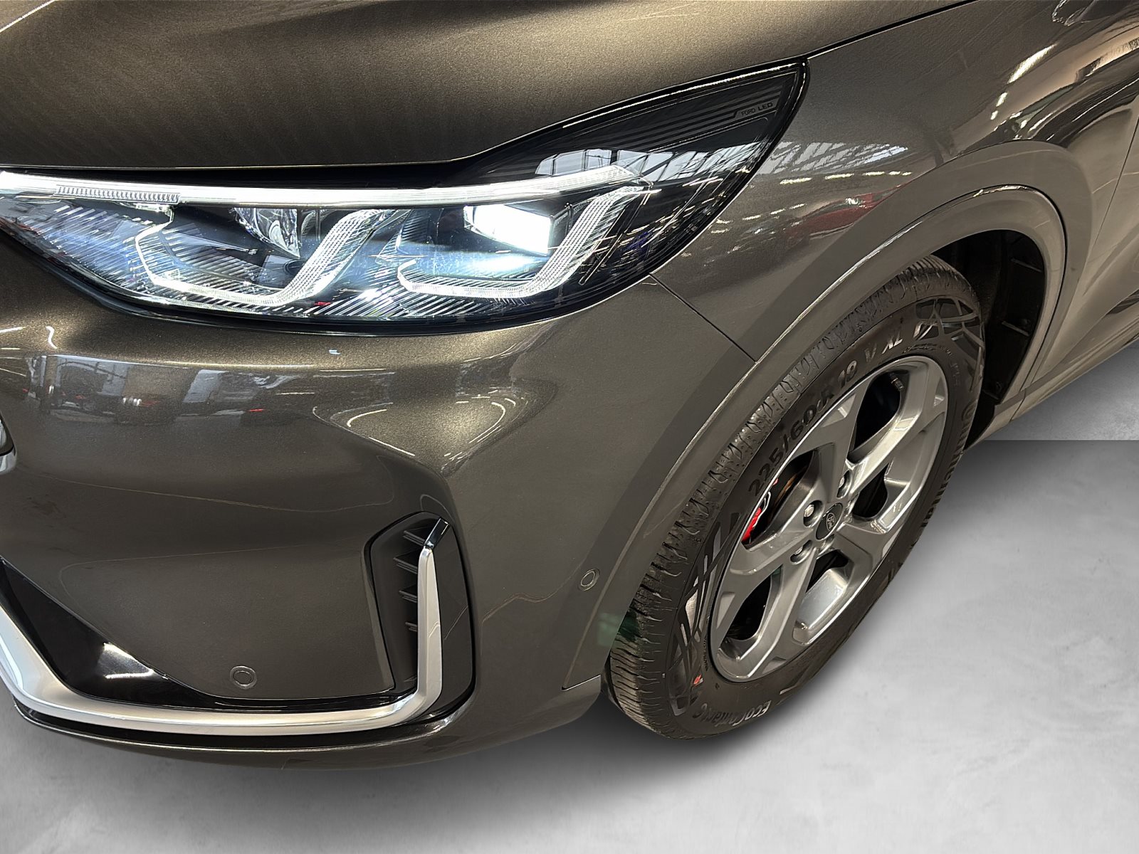 Ford Kuga 2.5 Duratec Hybrid ST-Line X — Miniatur 20