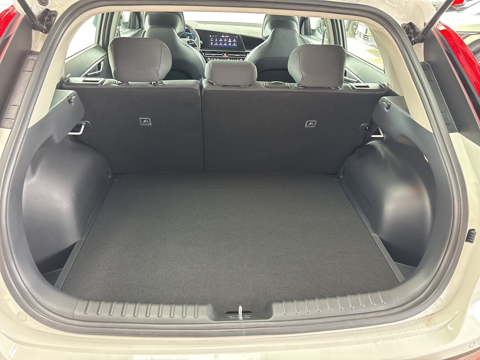 KIA Niro 1.6 HYBRID HEV DCT Edition 7 — Miniatur 11