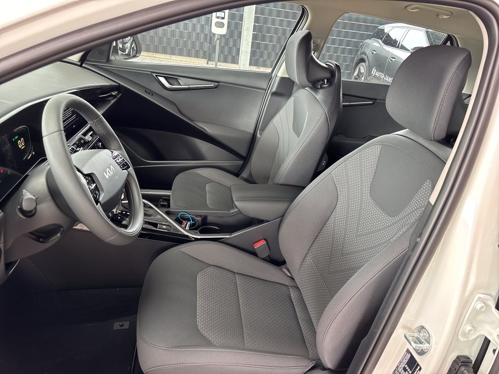 KIA Niro 1.6 HYBRID HEV DCT Edition 7 — Miniatur 2