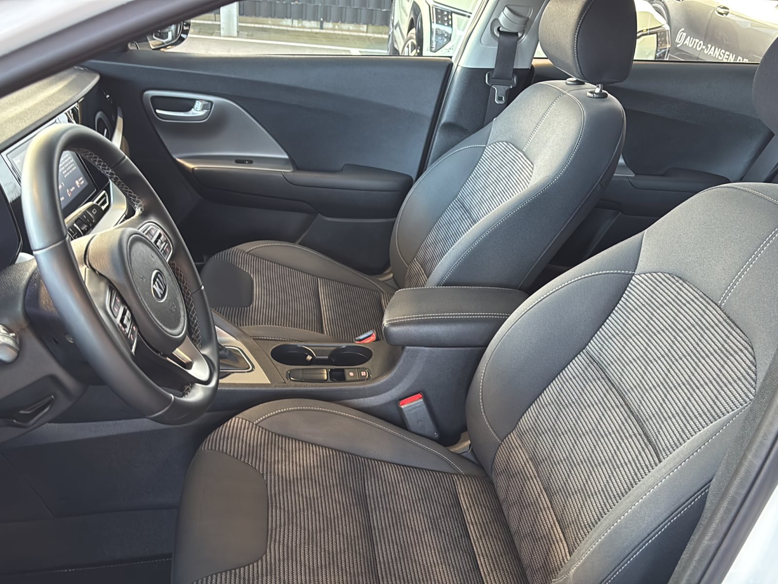 KIA Niro Edition 7 Plug-in Hybrid *R|ckfahrkamera* — Miniatur 2