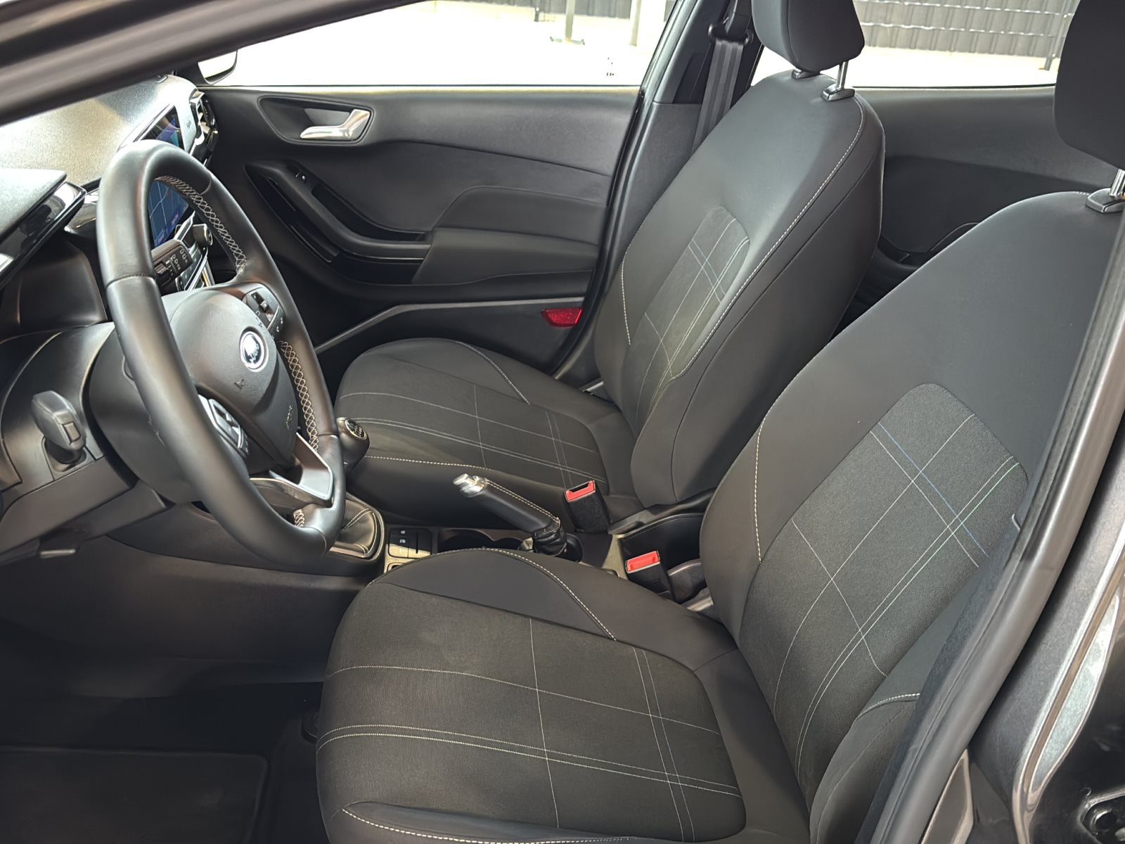 Ford Fiesta Cool & Connect — Miniatur 2