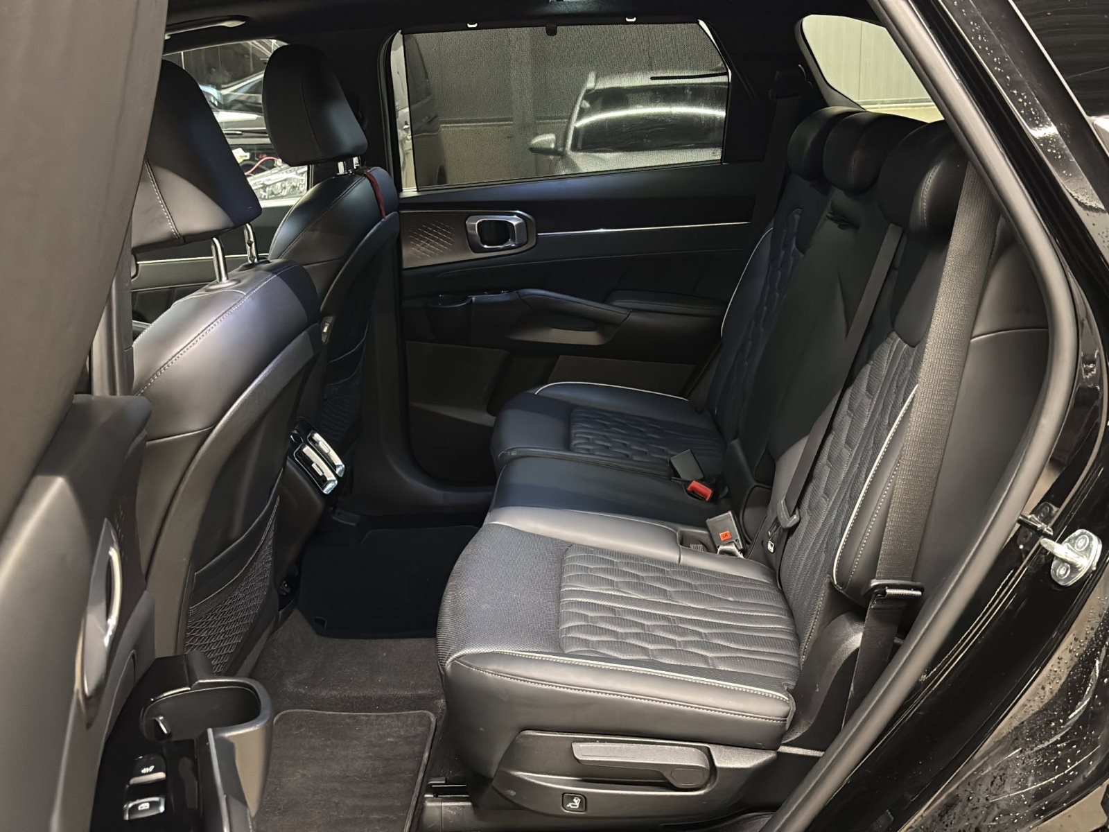 KIA Sorento 2.2D Spirit Premium 7S 4WD — Miniatur 3