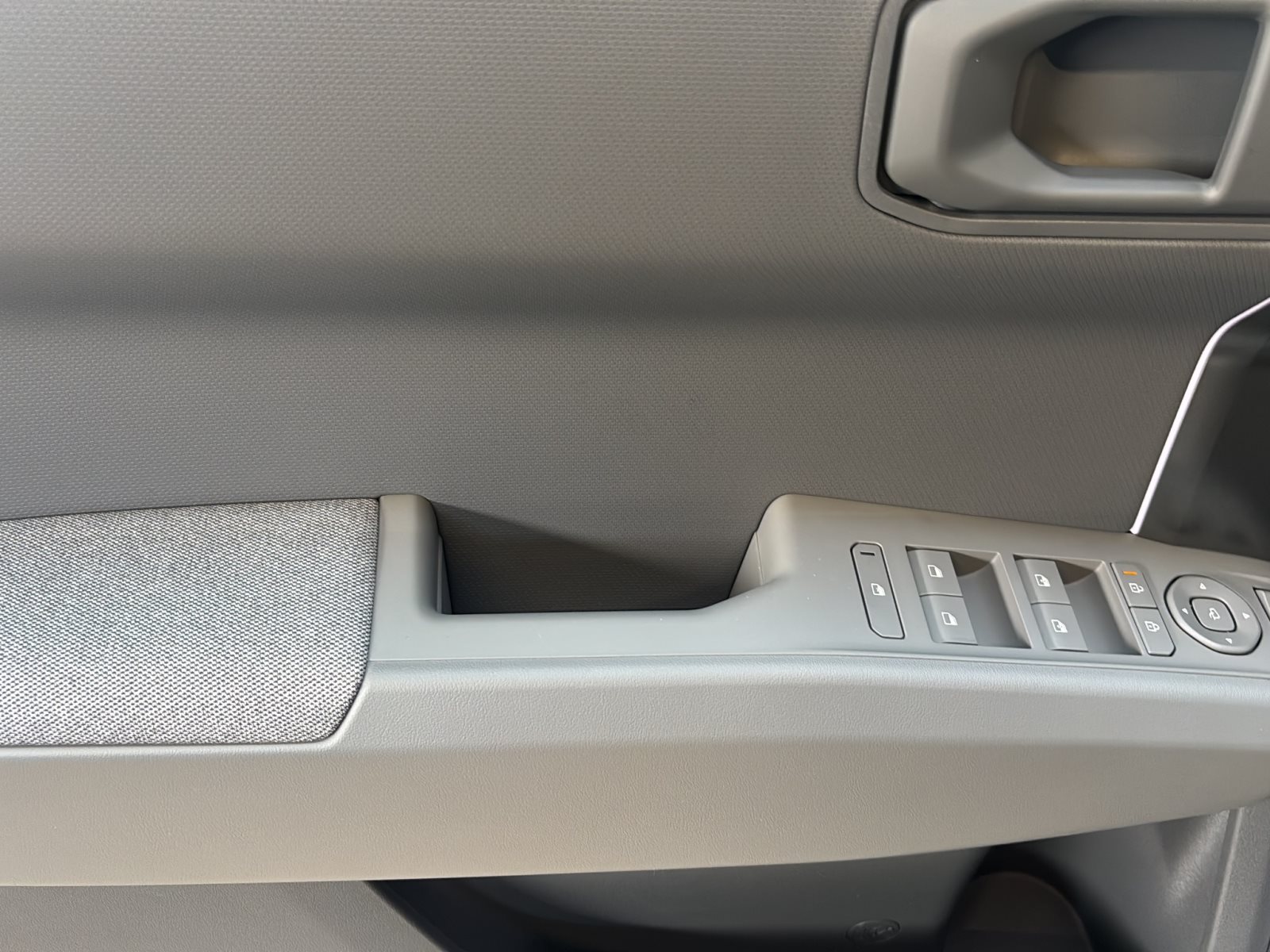 KIA EV3 Earth 81,4 kWh — Miniatur 7
