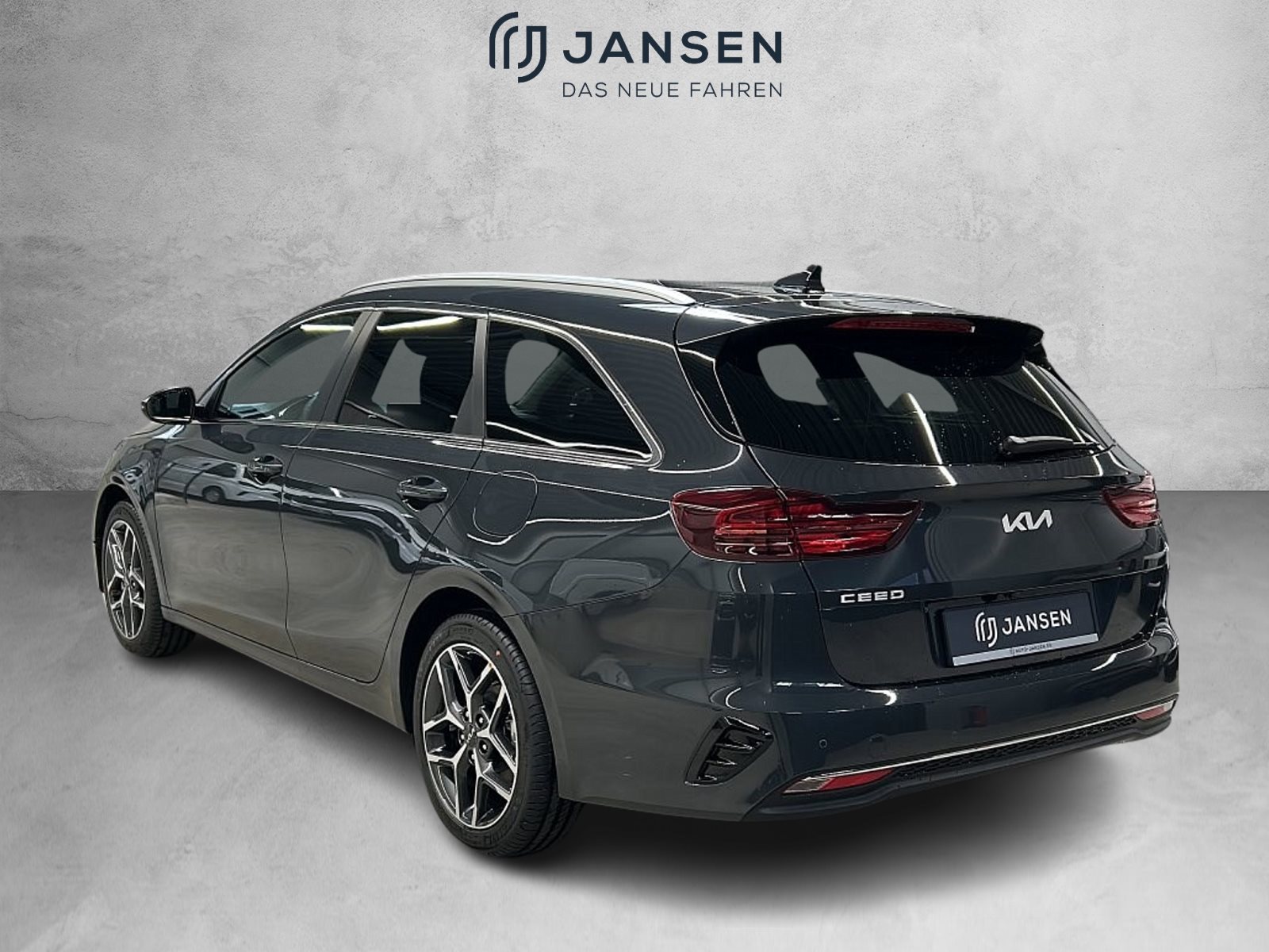 KIA Ceed Sportswagon Ultimate Edition 1.5T 48V DCT — Miniatur 5