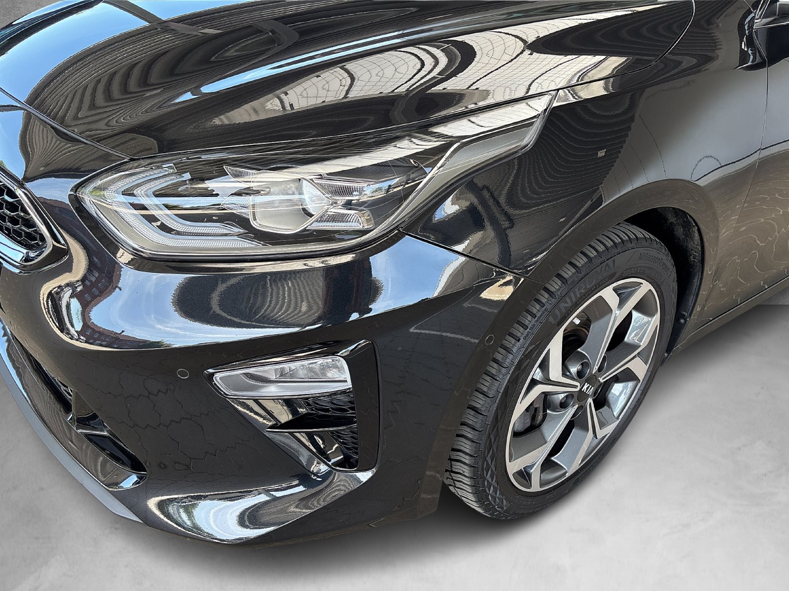 KIA Ceed 1.6 CRDI Spirit *Ganzjahresreifen* — Miniatur 18