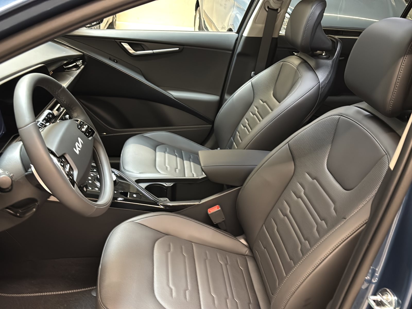 KIA Niro Plug-in Hybrid Plug&Ride — Miniatur 2