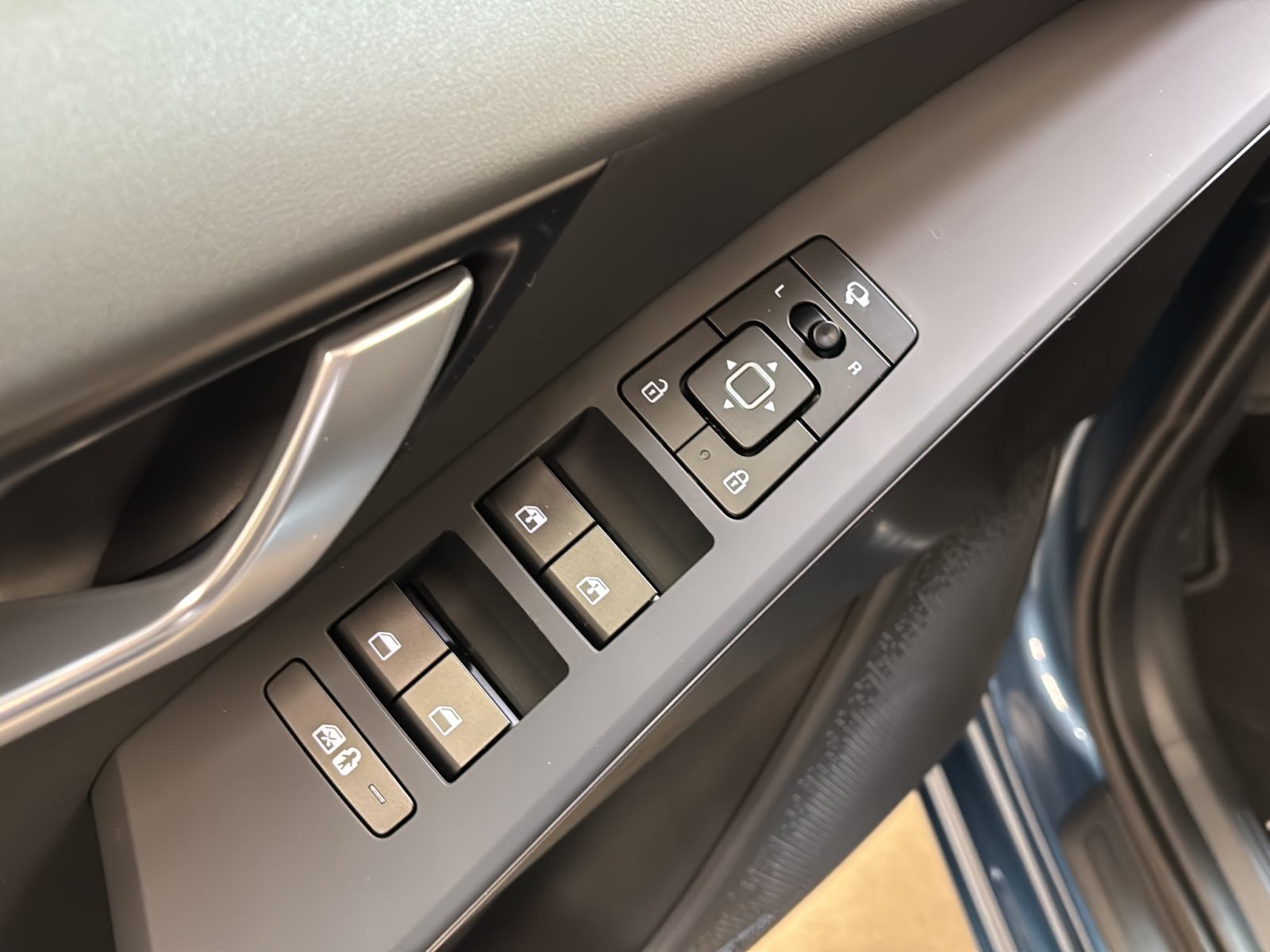 KIA Niro Plug-in Hybrid Plug&Ride — Miniatur 9