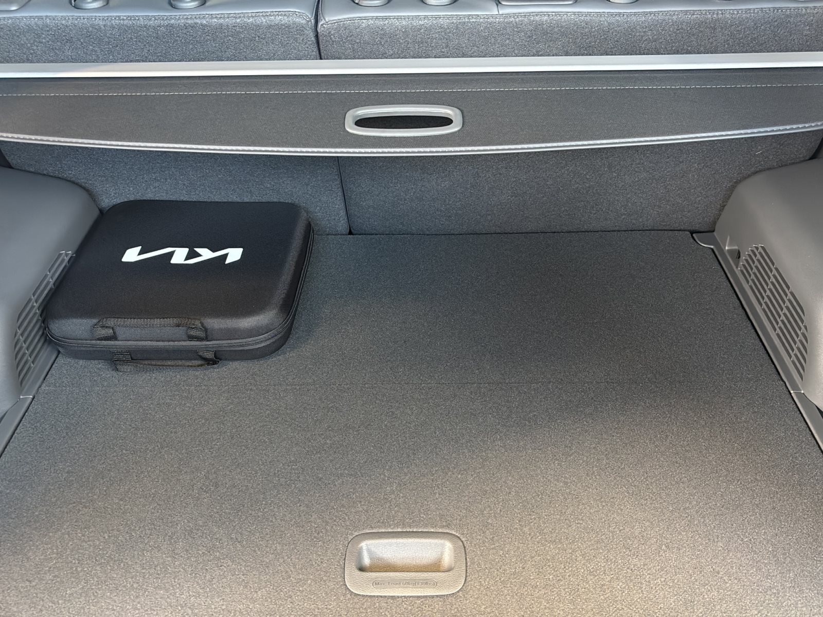 KIA EV3 Earth 58,3 kWh — Miniatur 6