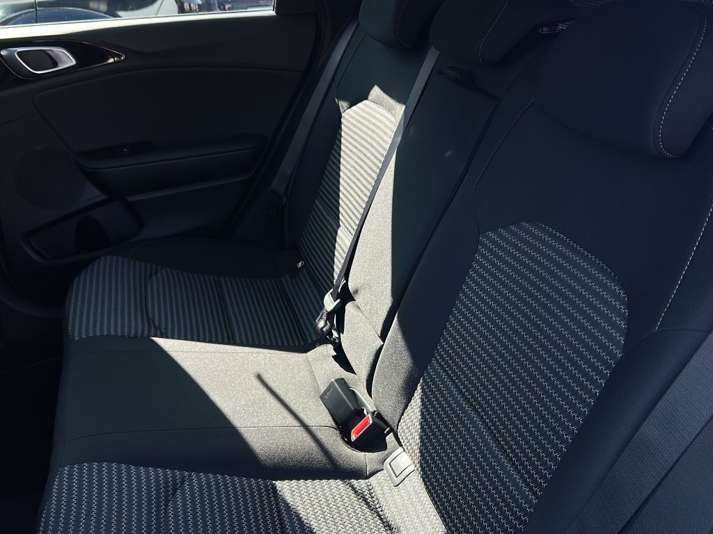 KIA Ceed Sportswagon Ultimate Edition 1.5T 48V DCT *AHK* — Miniatur 16