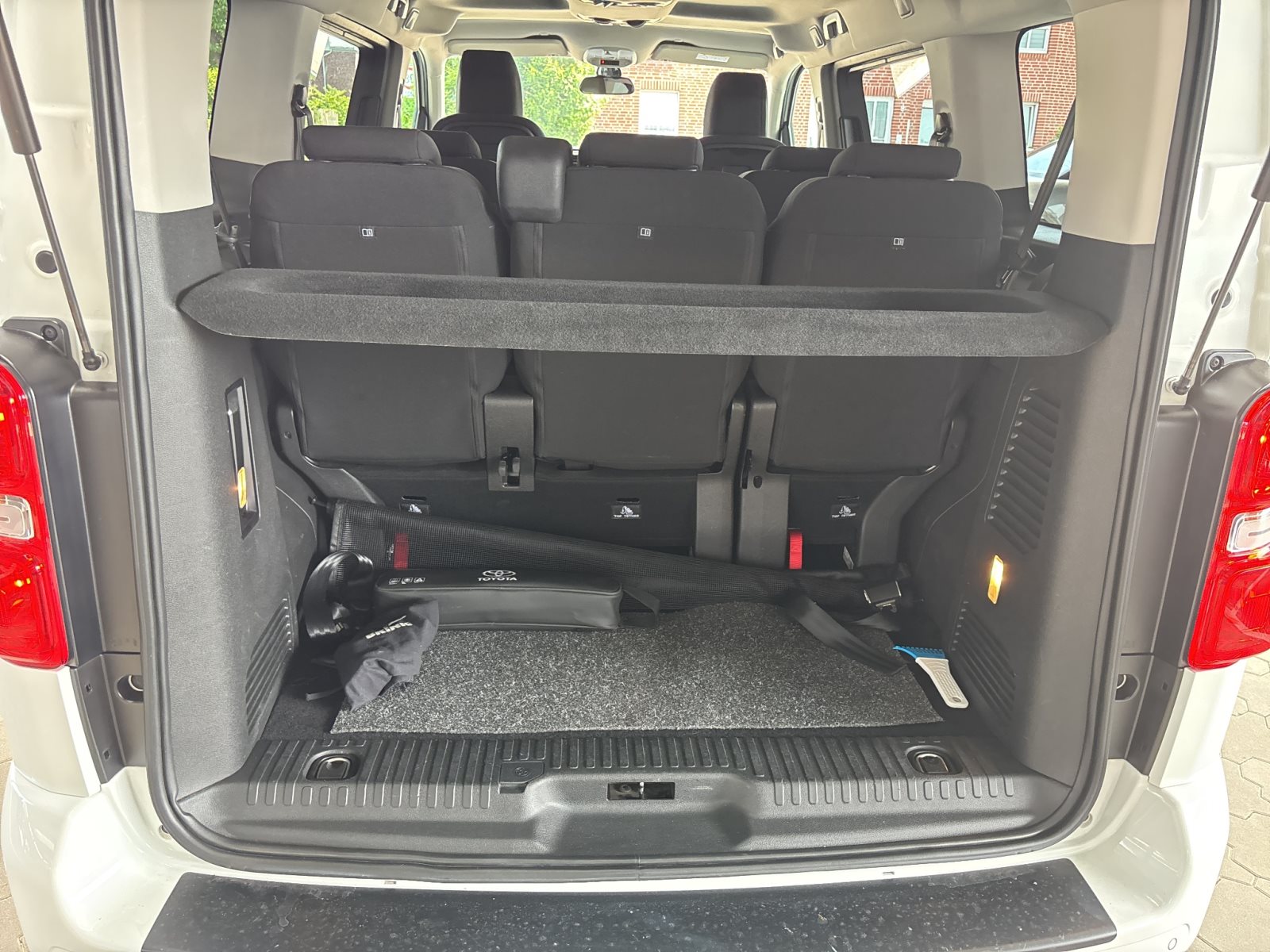 Toyota Proace Verso L1 Family Comfort *8 Sitze*neue GZJR* — Miniatur 11