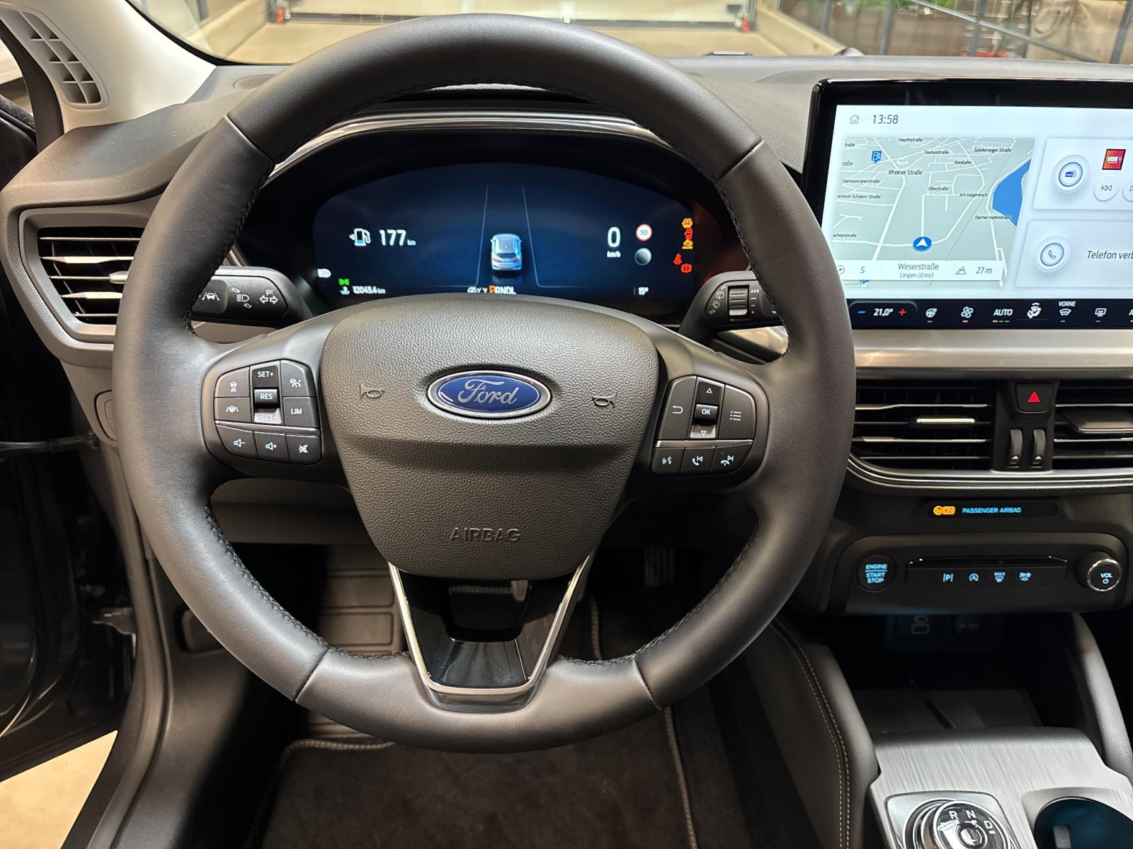 Ford Focus Turnier 1.5 EcoBlue Titanium X — Miniatur 7