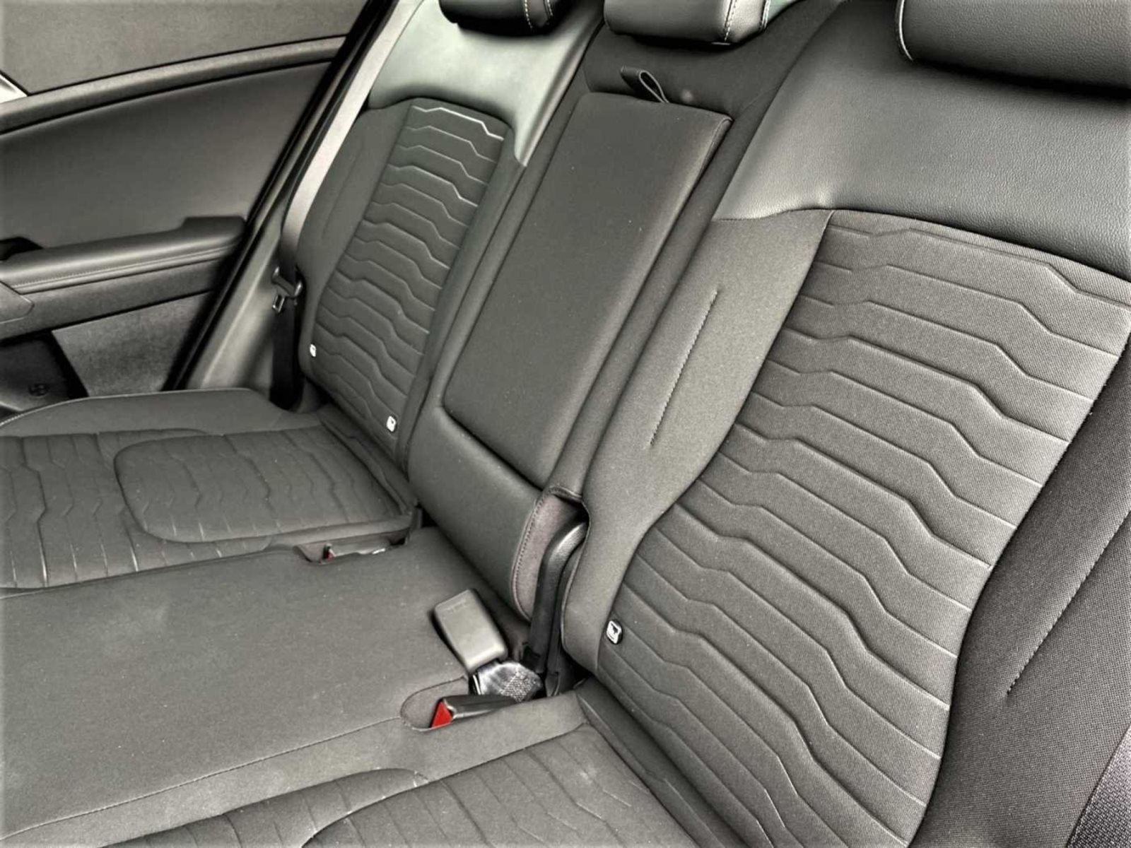 KIA Sportage 1,6CRDi 48V M-H 2 WD DCT7 Spirit — Miniatur 2