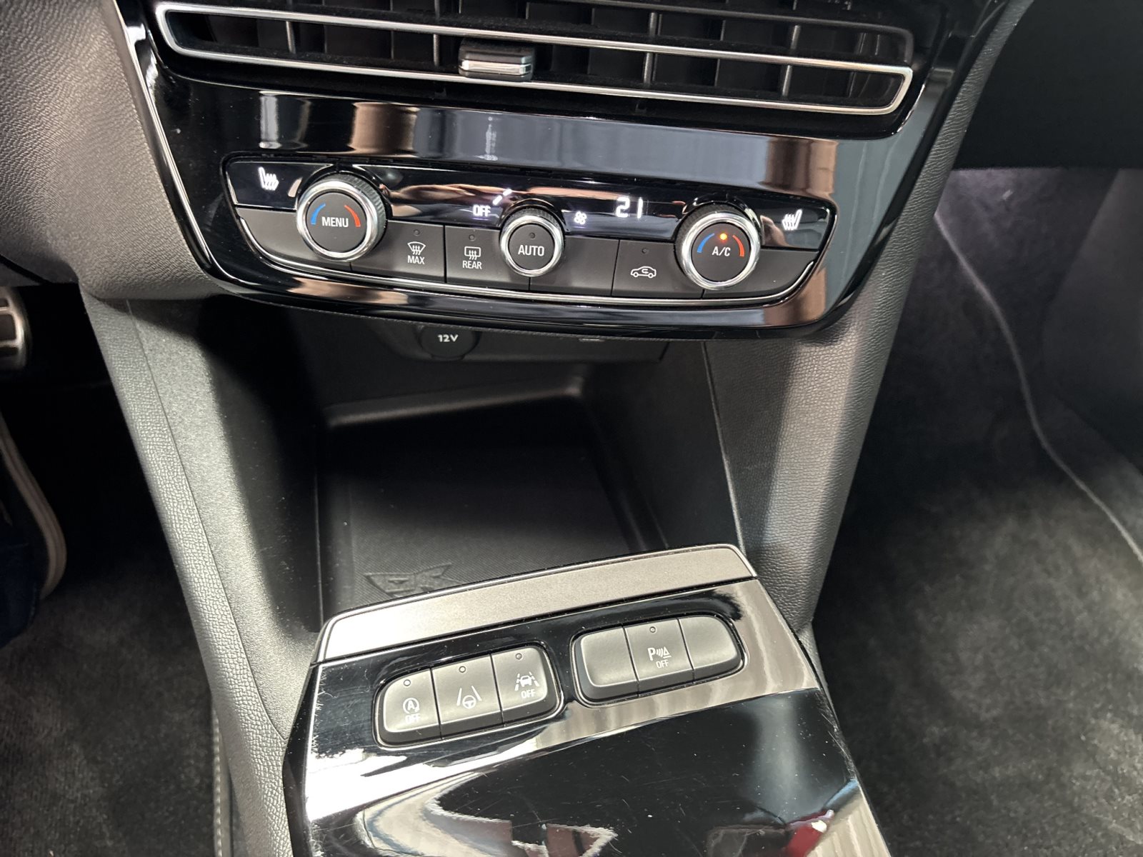 Opel Mokka 1.2 Turbo Ultimate *18 Winterrdder*Massage Sitz* — Miniatur 8