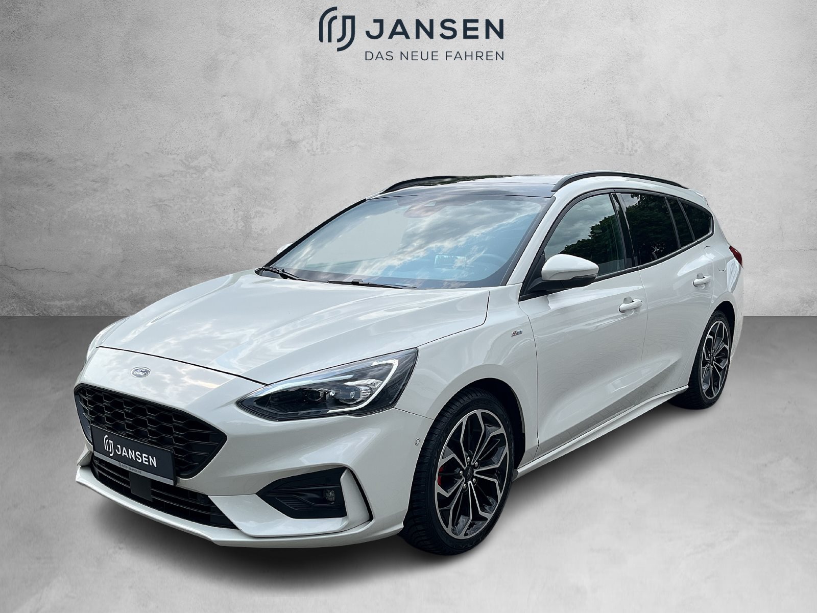Ford Focus Turnier ST-Line X+Panoramadach+Beheizbare Frontscheibe+Automatische Heckklappe+Sitzheizung — Bild 1