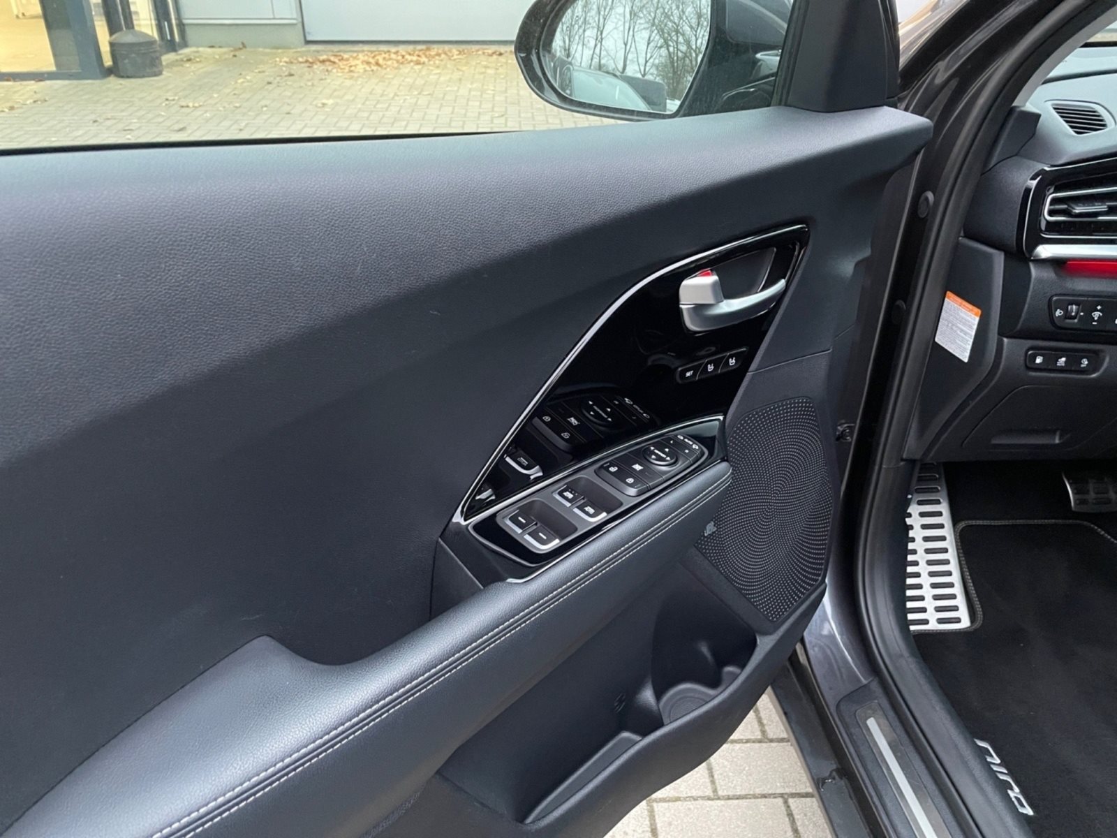 KIA Niro Spirit Plug-in Hybrid+LED+NAVI+ACC — Miniatur 2