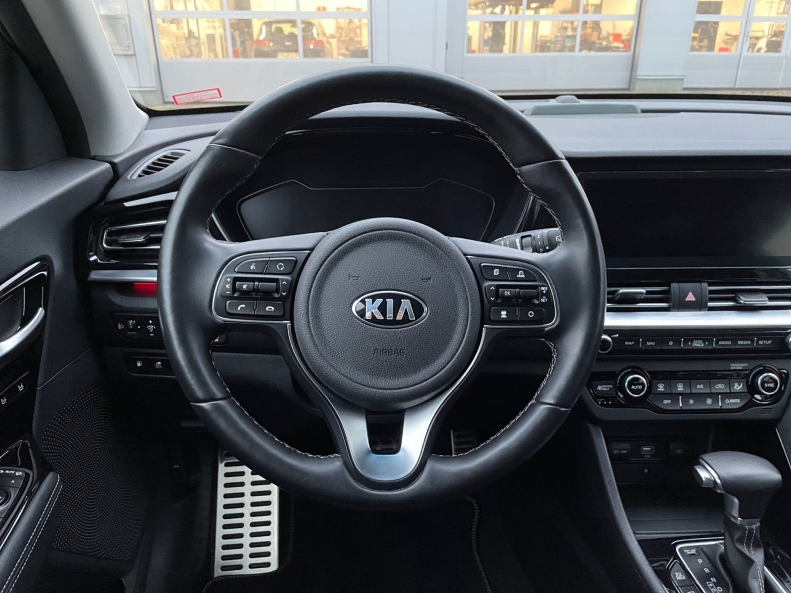 KIA Niro Spirit Plug-in Hybrid+LED+NAVI+ACC — Miniatur 5