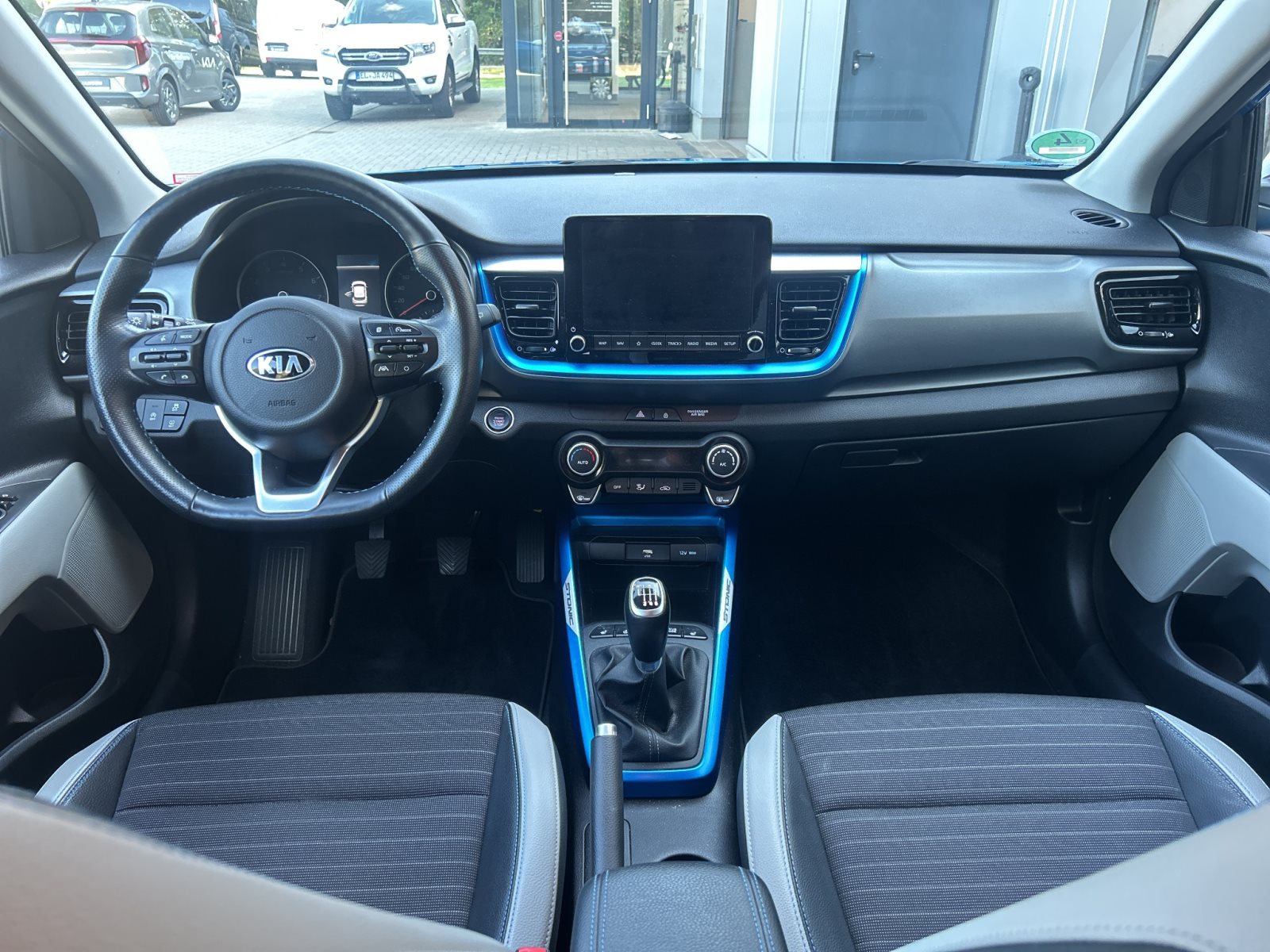 KIA Stonic Spirit+Lenkradheizung+Sitzheizung+R|ckfahrkamera — Miniatur 6