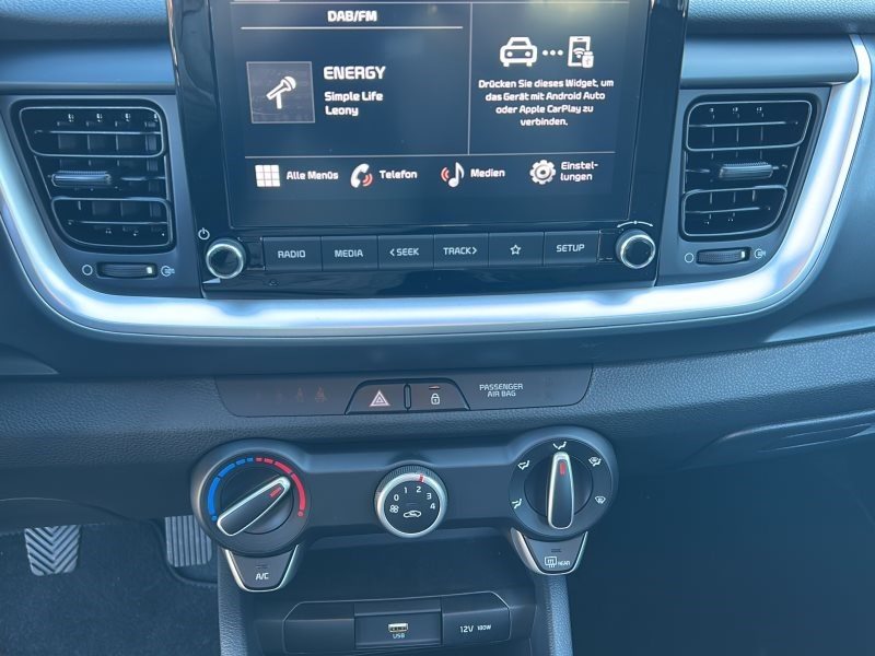 KIA Stonic 1.0i-Turbo Mild-Hybrid Safety Edition — Miniatur 3