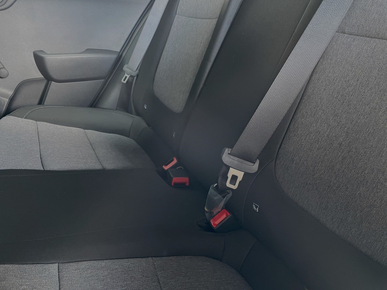 KIA Stonic 1.0i-Turbo Mild-Hybrid Safety Edition — Miniatur 9