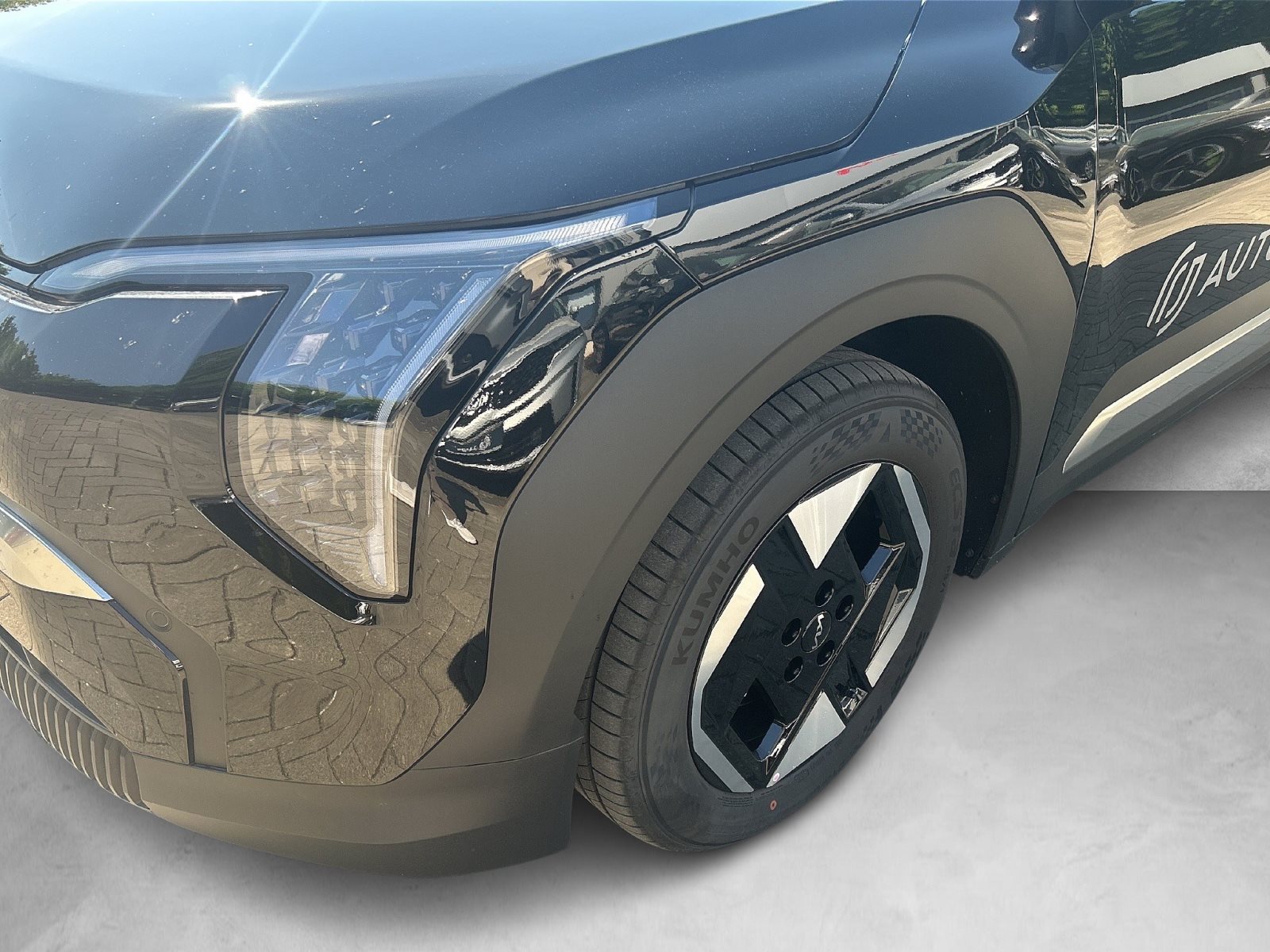 KIA EV3 Earth 81,4 kWh+Verkehrszeichenerkennung+Sitzheizung+Tempomat+Heizbares Lenkrad — Miniatur 15