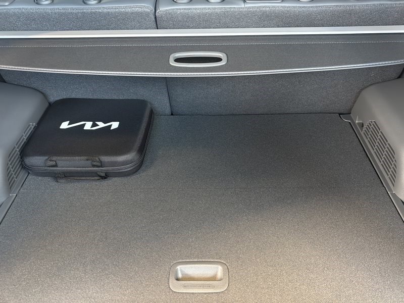 KIA EV3 Earth 81,4 kWh — Miniatur 6