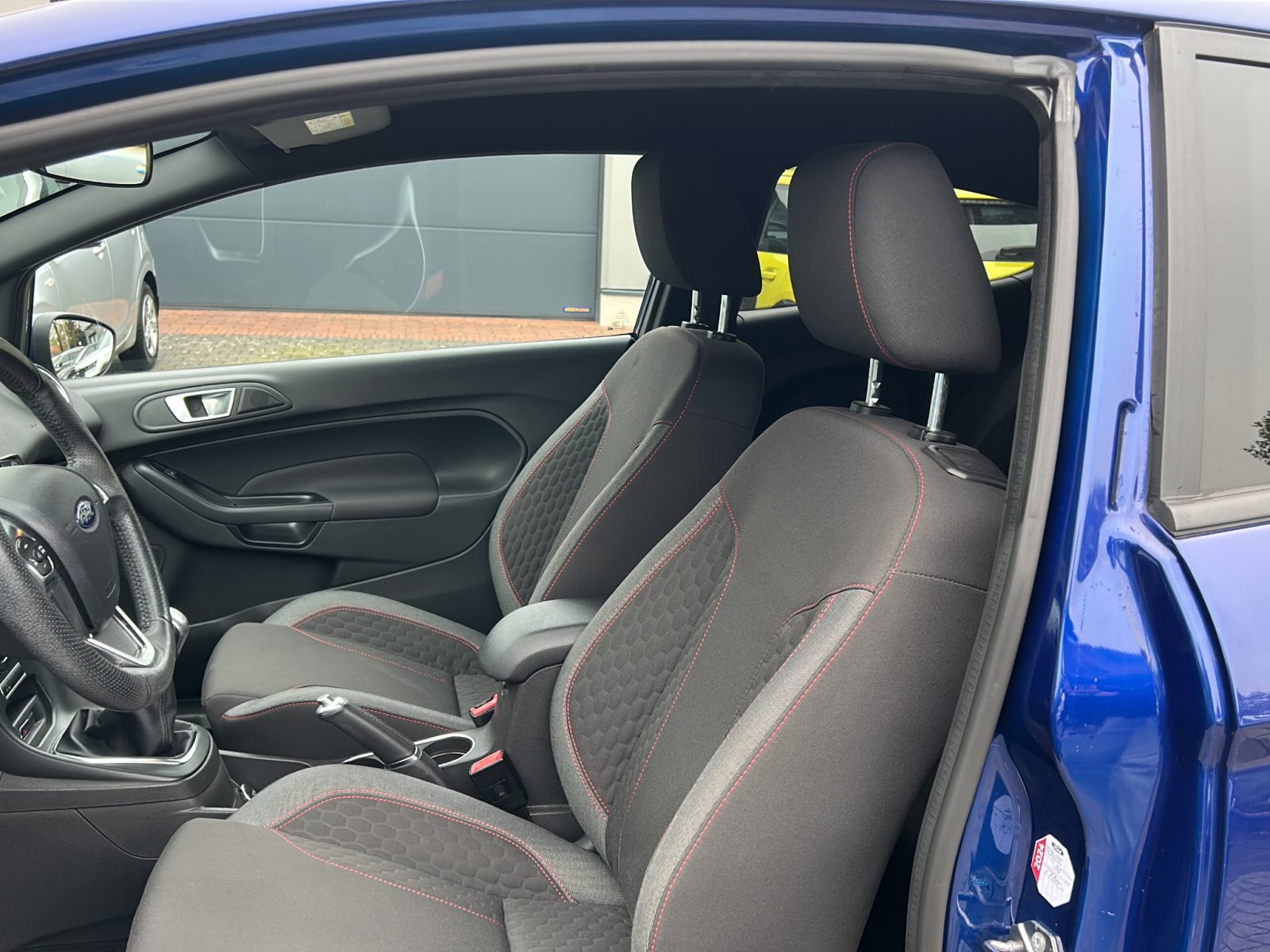 Ford Fiesta ST-Line+Sportsitze+Sportfahrwerk+Sitzheizung+Freisprecheinrichtung — Miniatur 2