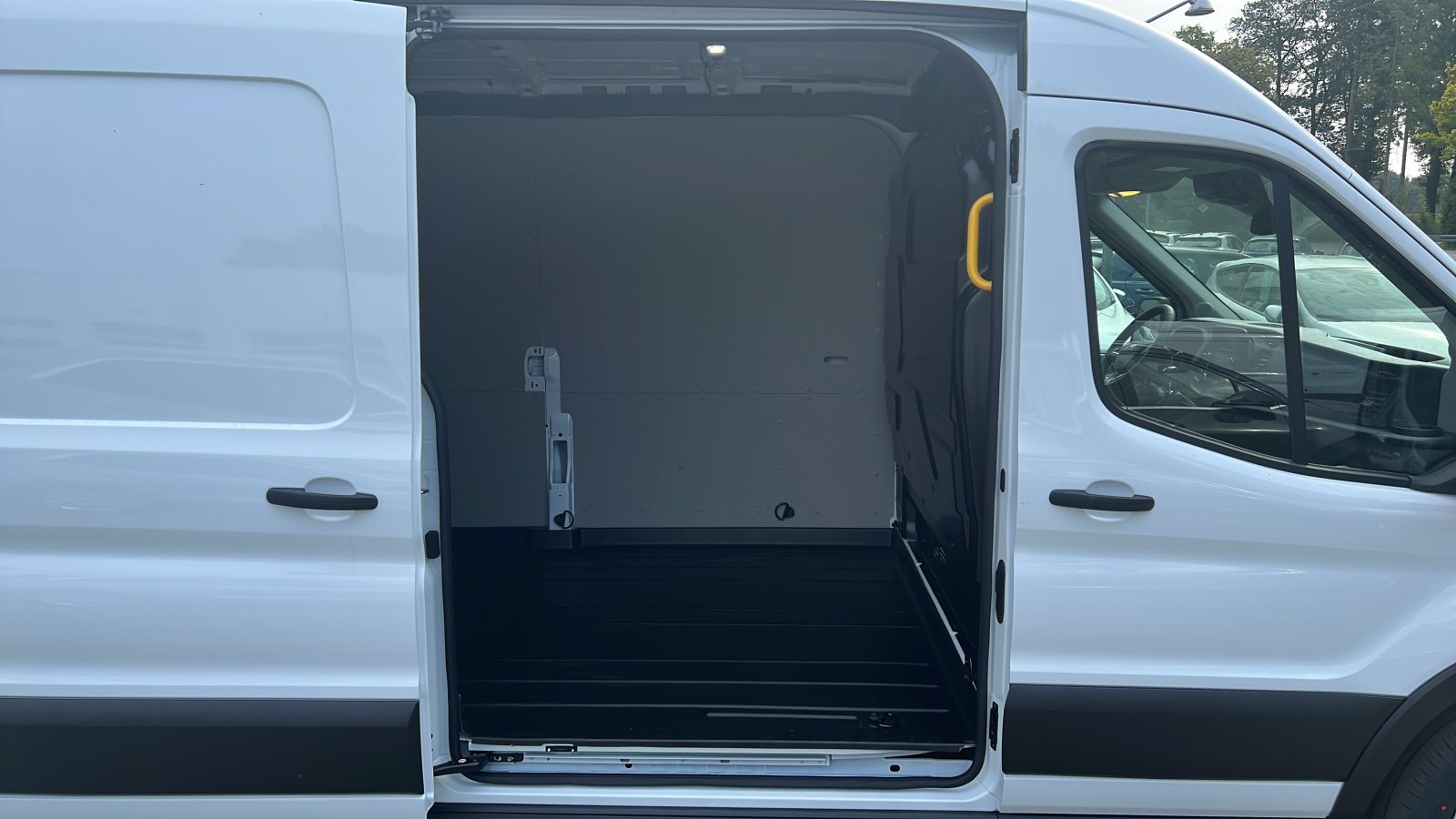 Ford Transit Einzelkabine Kasten Trend FT350 L3H2 Frontantrieb — Miniatur 10