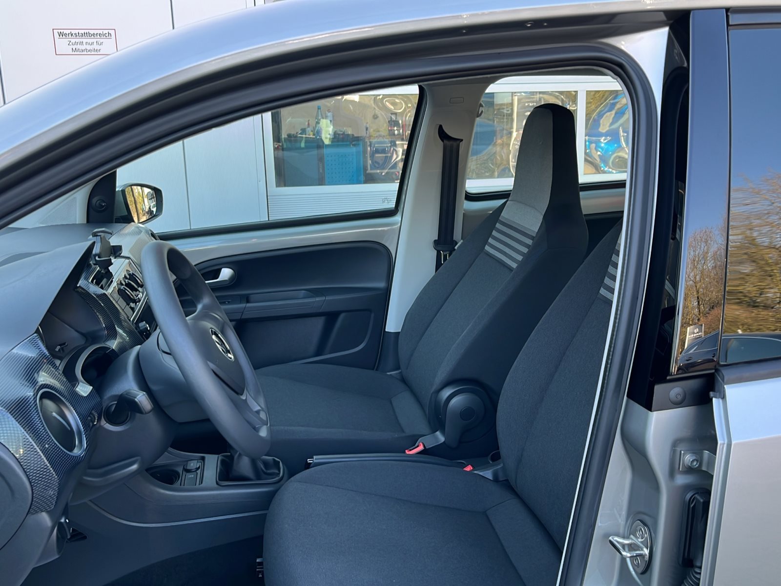 VW up! +GANZJAHRES+KLIMA+FREISPRECH — Miniatur 2