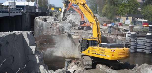 https://alkmaar.vvd.nl/nieuws/36138/vvd-ers-stellen-kamervragen-over-leeghwaterbrug