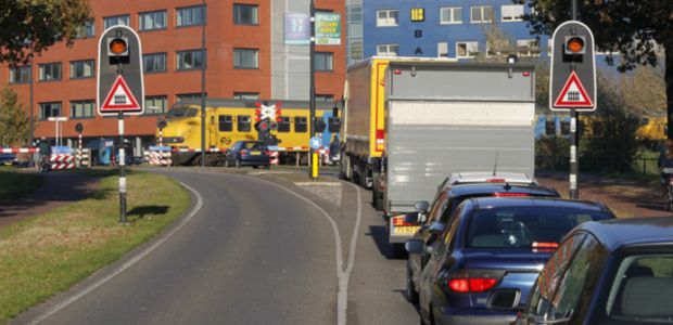 https://apeldoorn.vvd.nl/nieuws/36805/doorrijden