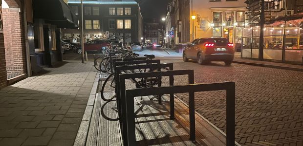 https://deventer.vvd.nl/nieuws/52491/fietsenrekken-zijn-sta-in-de-weg