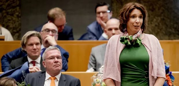 https://hofvantwente.vvd.nl/nieuws/40317/vvd-kamerleden-praten-bij-dieka-van-de-kruusweg-over-bouwen-of-boeren-en-de-coronawet