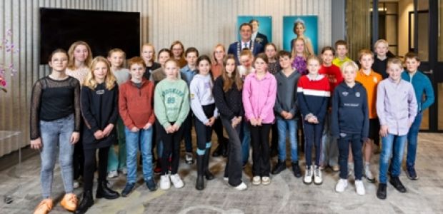 https://leusdeneo.vvd.nl/nieuws/53031/rondleiding-in-het-huis-van-leusden-met-leden-van-de-jeugdgemeenteraad