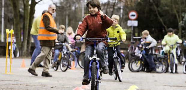 https://nieuwegein.vvd.nl/nieuws/22442/vvd-zorgt-dat-kinderen-worden-betrokken-bij-bestemming-geven-geld-armoedebestrijding-jongeren-0-18-jaar