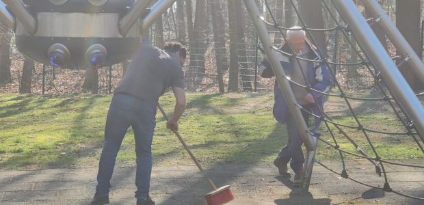 https://roermond.vvd.nl/nieuws/49082/handen-uit-de-mouwen-bij-nldoet