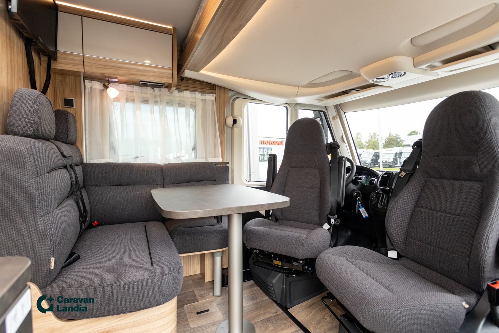 Hymer Exis-i 474 2.2 Mjet 140hv ** ALENSIMME HINTAA 10.000€, HETI TOIMITUKSEEN, ERILLISVUOTEET, AUTOMAATTI, TRUMA-SÄHKÖPATRUUNA, HUBBET **, kuva 15