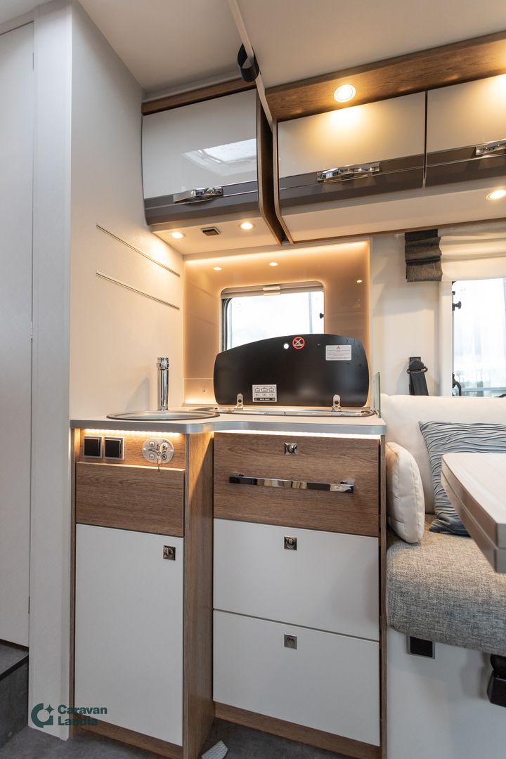 Kuva 9, Dethleffs Trend T7057 EBL 2.2 Mjet 140 hv ** NYT ALENNETTUUN HINTAAN, SÄÄSTÄ YLI 9000 €, HETI TOIMITUKSEEN AUTOMAATTI, TRUMA-SHÄKÖPATRUUNA **