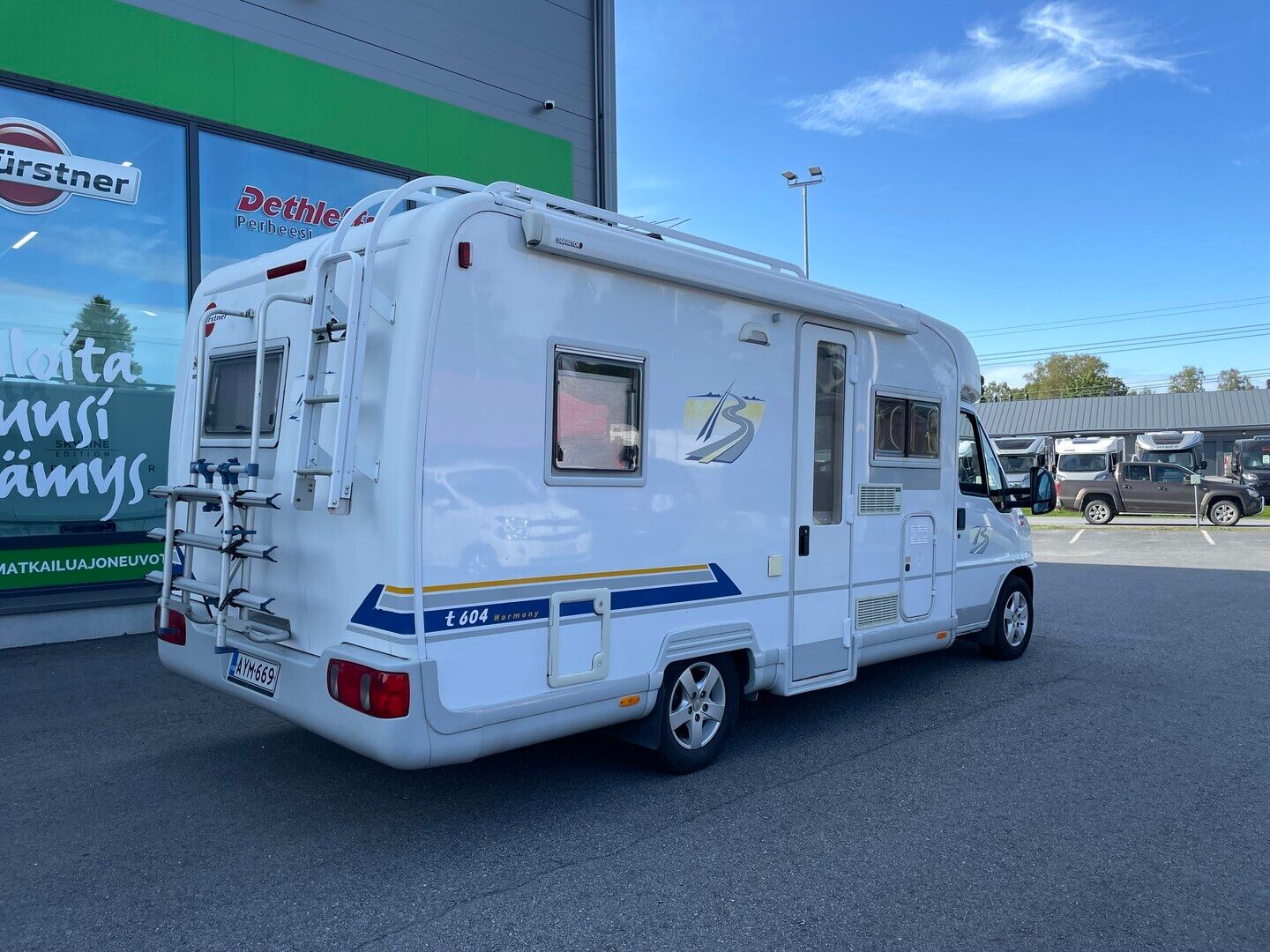 Kuva 2, Burstner T 604 2.8 idTD, 120hv ** ALDE, MARKIISI, PARIVUODE **