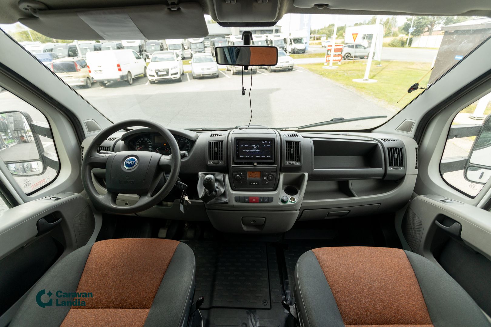 Kuva 6, Elnagh Baron 120 2.2 JTD 100hv ** TRUMA, PITKITTÄINEN PARIVUODE **