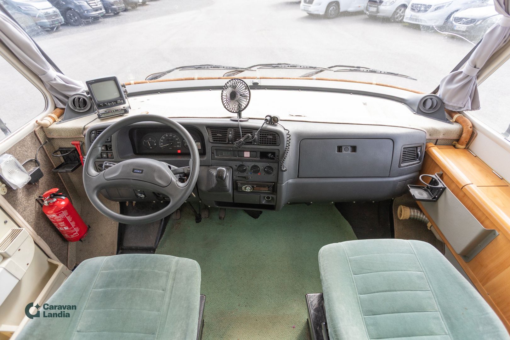 Hymer B 584 2.5 TD 116hv ** TRUMA, MARKIISI, LASKUVUODE **, kuva 6