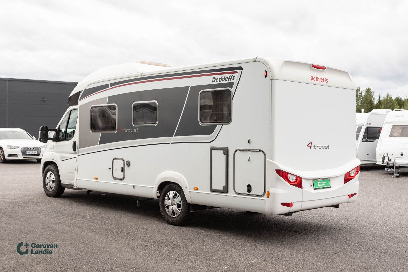 Kuva 4, Dethleffs 4-Travel T 7156 2.3 Mjet 150hv ** TRUMA, SAAREKEVUODE+LEVEÄ LASKUVUODE, TODELLA NÄYTTÄVÄ **