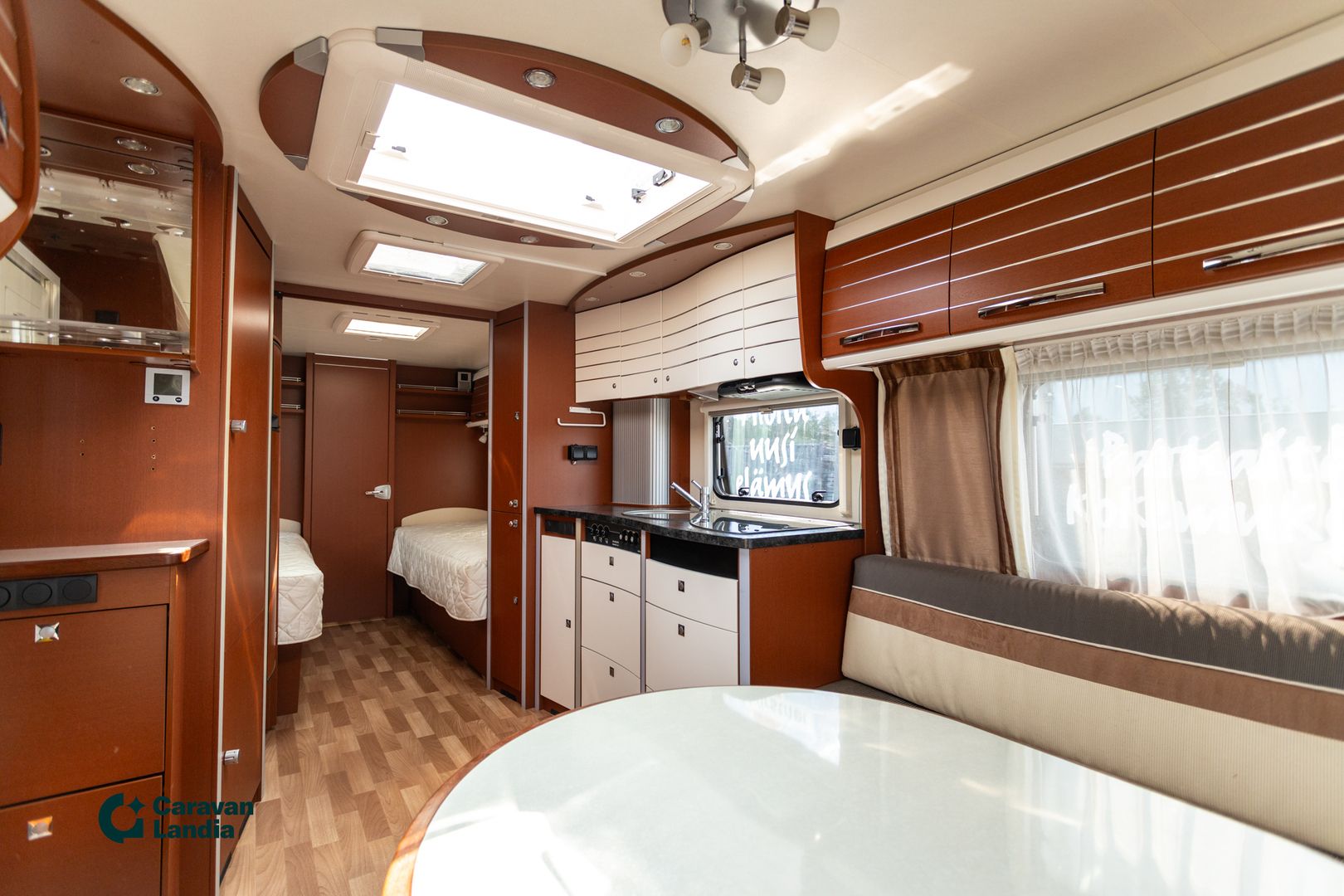 Kuva 7, Dethleffs Beduin 655 V ** ALDE, ERILLISVUOTEET, MOVER, TAKA-WC **